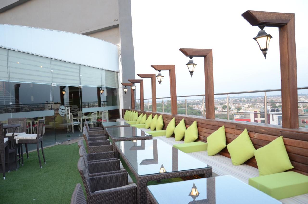 Comfort Inn Tulip Heights Bathinda Esterno foto