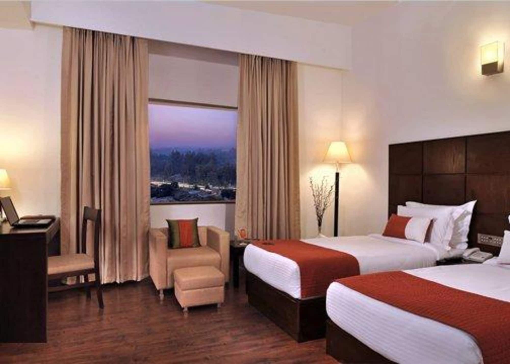 Comfort Inn Tulip Heights Bathinda Camera foto